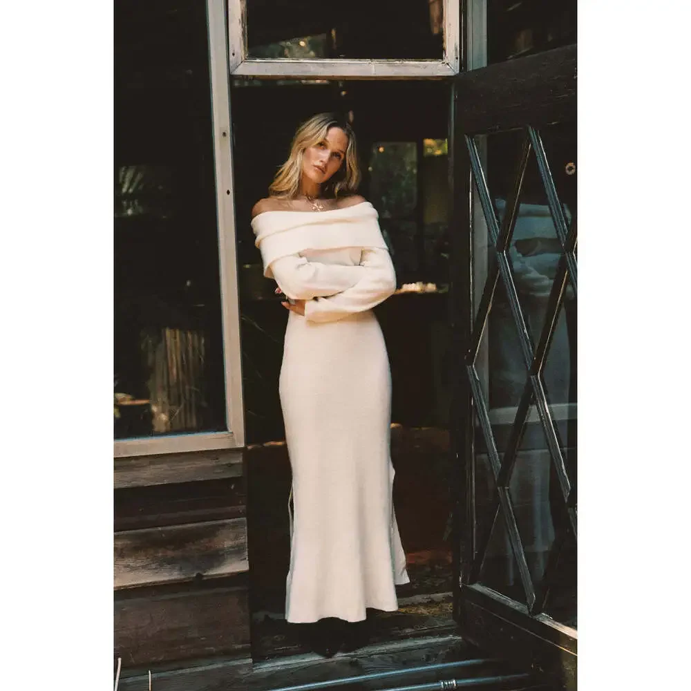 12th Tribe Simone White Off The Shoulder Sweater Maxi Dress Size SS - Picture 3 of 4